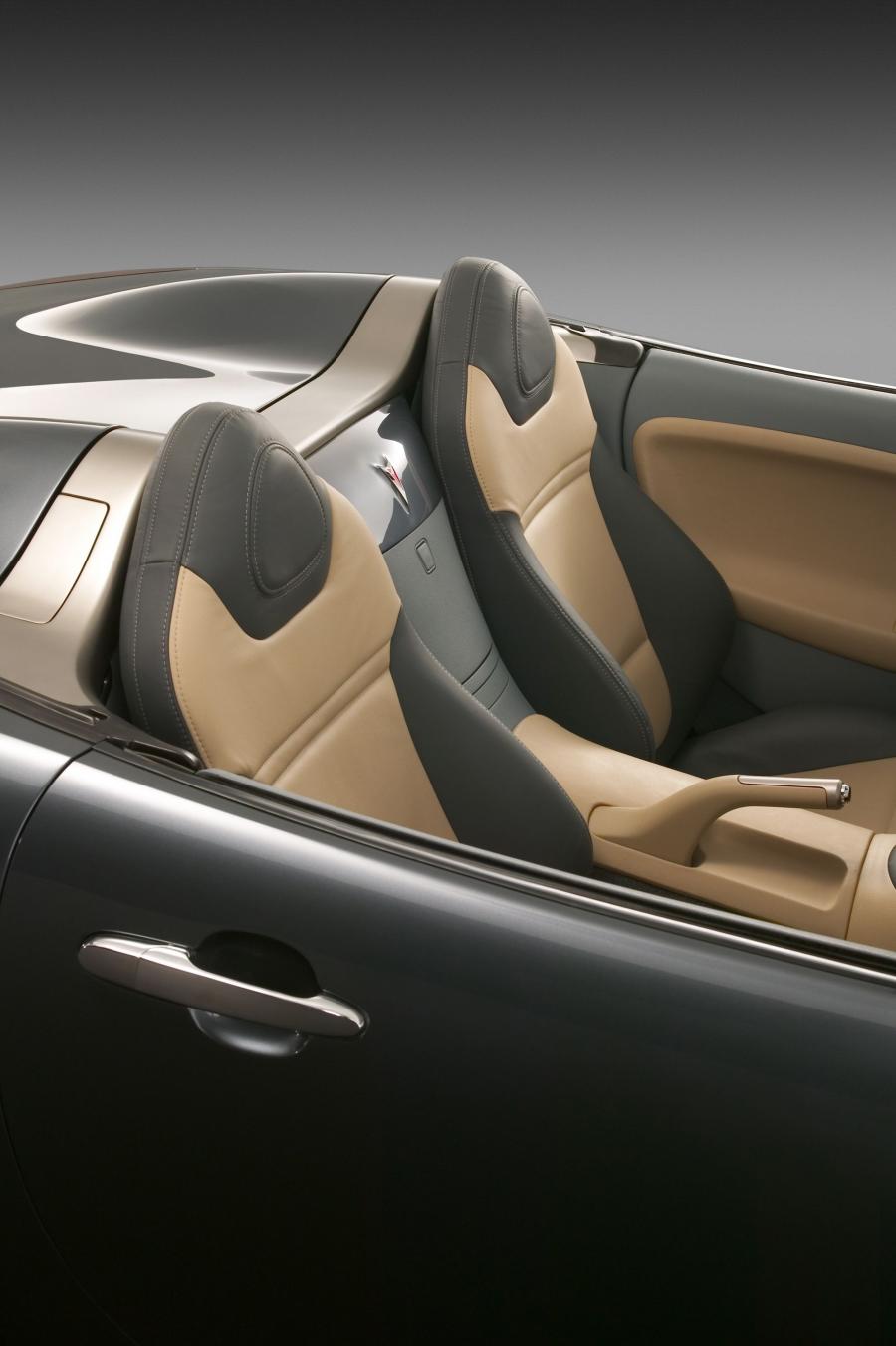  Pontiac Solstice 2006 года  (фото 5 из 126)